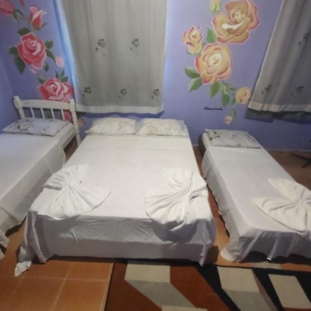 Quarto Rosas 2 A 5 Pessoas Centro Praia Do Pontal 파라티 외부 사진