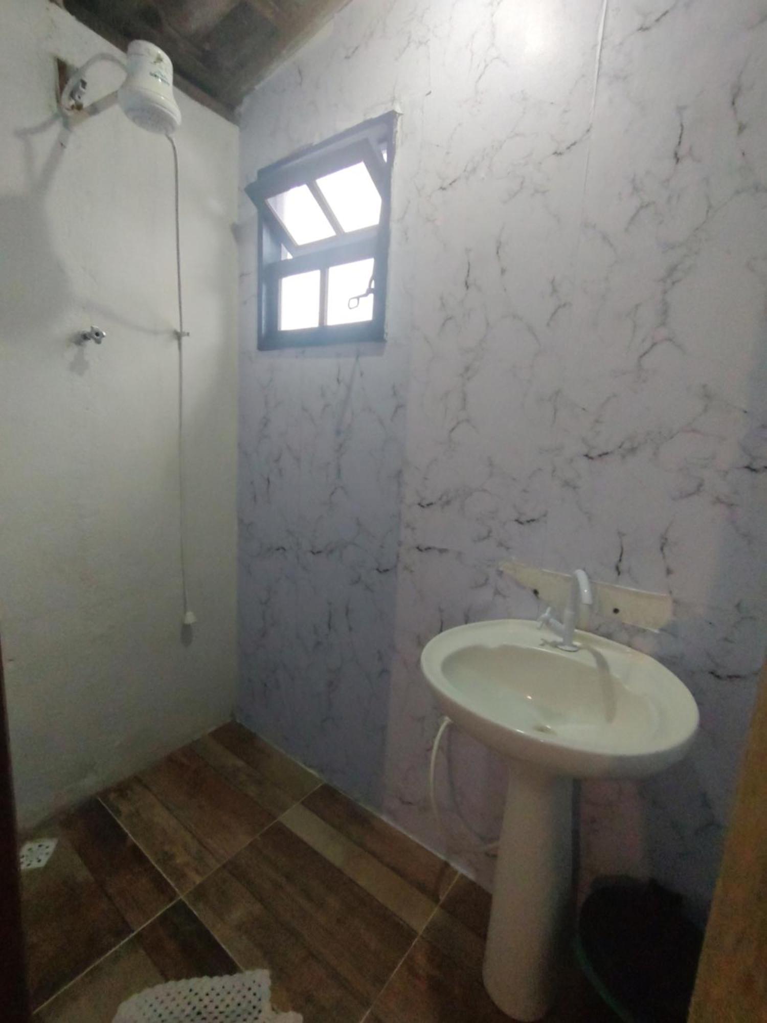 Quarto Rosas 2 A 5 Pessoas Centro Praia Do Pontal 파라티 외부 사진