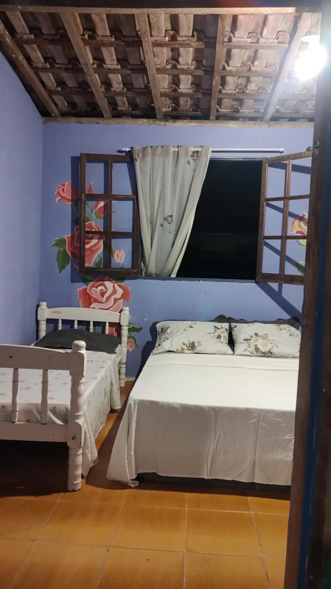 Quarto Rosas 2 A 5 Pessoas Centro Praia Do Pontal 파라티 객실 사진